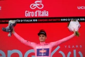 Le Néerlandais Mathieu Van der Poel premier maillot rose du Giro, le 6 mai 2022 à Visegrad (Hongrie)   