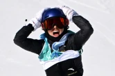 La Chinoise Eileen Gu après son troisième run de la finale de ski big air des Jeux olympiques de Pékin, le 8 février 2022