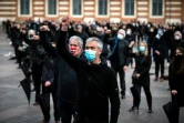 Manifestants qui protestent contre la fermeture des commerces non essentiels à Toulouse, le 6 novembre 2020