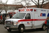 Une ambulance quitte le supermarché King Soopers, à Boulder, dans le Colorado, où une fusillade a eu lieu, le 22 mars 2021