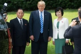 Kim Yong Chol et Donald Trump posent devant la Maison Blanche le 1er juin 2018