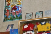 Des maillots de rugby exposés dans la chapelle Notre-Dame-du-Rugby, le 19 septembre 2007, à Larrivière Saint-Savin, dans les Landes