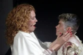 La mezzo-soprano Abigail Fischer et le baryton Kyle Bielfield, sur scène, lors de la répétition le 5 janvier à New York de l'opéra "Angel's Bone"