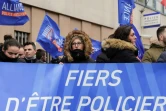 Membres du syndicat de police Alliance manifestant à Champigny-sur-Marne (Val-de-Marne), deux jours après l'agression d'une gardienne de la paix et d'un capitaine lors du Nouvel an