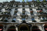 Le "Plaza Athénée", à Paris, un des neuf grands hôtels détenus par le sultanat de Bruneï, que des célébrités du spectacle appellent à boycotter pour protester contre l'instauration de la peine de mort pour les homosexuels et les couples adultères