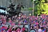 Des soutiens de la vice-présidente et candidate à la présidentielle philippine, Leni Robredo, le 7 mai 2022 à Manille 