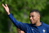 Le footballeur Kylian Mbappe lors d'un entraînement pour les matches de qualifications à l'Euro 2024, le 16 juin 2024 à Clairefontaine-en-Yvelines (France)