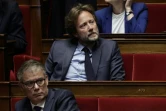 Le chef de file des députés socialistes Boris Vallaud et le premier secrétaire 
du PS sortant Olivier Faure en séance au Parlement, le 27 mai 2025 à Paris