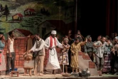 La pièce "Ngaahika Ndeenda", du célèbre écrivain Ngugi wa Thiong'o, de retour sur scène après plus de quarante ans d'interdiction au Kenya, à Nairobi, le 26 mai 2022