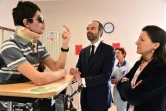 Edouard Philippe et Agnès Buzyn visitent vendredi 16 mars 2018 un centre médical prenant en charge des accidentés de la route à Saint-Saturnin, près du Mans
