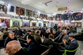 Des Irakiens attablés au café Oum Kalthoum à Bagdad, dans la rue Rachid, le 20 janvier 2019