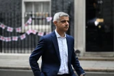 Le maire de Londres, Sadiq Khan, quitte le 10 Downing Street à Londres, le 9 juillet 2024