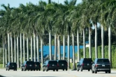 Le convoi présidentiel de Donald Trump arrive au Trump International Golf Club, à West Palm Beach, en Floride, le 27 décembre 2020