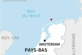 Un cargo en feu au large des Pays-Bas