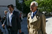 Les avocats Jean-Yves Le Borgne (D) et Randall Schwerdorffer (G)après l'audition de leur client Frédéric Péchier, à Besançon, le 16 mai 2019
