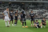 Les joueurs de Bordeaux dépités après l'arrêt définitif du match contre Rodez, le 2 juin 2023 à Bordeaux