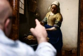 Le tableau "La Laitière" du maître néerlandais du XVIIe siècle Johannes Vermeer au Rijksmuseum d'Amsterdam le 8 septembre 2022