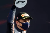Le Thaïlandais Alex Albon (Red Bull) sur la 3e marche du podium du GP de Toscane, à Scarperia e San Piero, le 13 septembre 2020