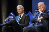Le président des Républicains (LR) Laurent Wauquiez (G) et le président du sénat Gérard Larcher, le 15 mai 2019 à Paris 