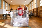 Dans un bureau de vote Gdansk, le 15 octobre 2023 en Pologne