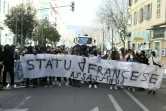 Lycéens manifestant devant la préfecture de Corse du Sud, le 10 mars 2022