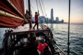 Des membres de l'équipage de la jonque "Duk Ling", le 27 novembre 2020 à Hong Kong