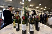 Des clients asiatiques lors d'une dégustation au Château La Dominique à Saint-Emilion, le 10 avril 2018