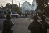 Affrontements entre agents de forces de l'ordre et manifestants opposés aux expulsions massives de sans-papiers, le 7 juin 2025 à Los Angeles