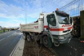 Le camion-benne à l'origine de l'accident qui a coûté la vie à six adolescents le 11 février 2016, à Rochefort