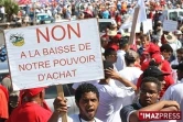 Jeudi 5 mars 2009 : la grève a fait descendre 10 à 15 000 manifestants dans les rues de Saint-Denis