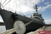 Jeudi 12 mars 2009 : La Jeanne d'Arc s'offre aux visiteurs pendant son ultime escale à La Réunion