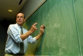 Barry Sharpless au Scripps Research Institute après avoir remporté le prix Nobel le 10 octobre 2001 à La Jolla aux Etats-Unis