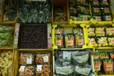 Près des trois quarts des fruits et 41% des légumes non bio portent des traces de pesticides quantifiables, les plus touchés étant le raisin et le céleri branche