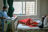Une femme hospitalisée à l'hôpital afghano-nippon de Kaboul, le 29 septembre 2021