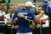Lucas Pouille célèbre sa victoire face au Tcheque Jiri Vesely en quart de finale de la Coupe Davis