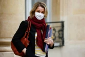 La ministre de la Transition écologique Barbara Pompili quittant l'Elysée le 27 janvier 2021