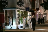 La police scientifique inspecte les lieux de l'attaque au couteau meurtrière de Solingen, dans l'ouest de l'Allemagne, le 24 août 2024
