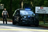 Des shérifs du comté de Fulton montent la garde autour de la prison où 
l'ancien président américain Donald Trump et 18 autres accusés doivent se présenter vendredi, le 22 août 2023 à Atlanta, en Géorgie
