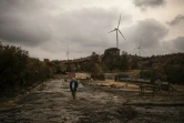 Kostas Dounakis, président de l'union des éleveurs d'Alexandroupolis, dans une zone brûlée près du village de Melia, dans la région d'Evros, le 25 octobre 2023 en Grèce