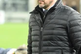 L'entraîneur de Bordeaux Jocelyn Gourvennec attend le coup d'envoi du match face à Lille, le 3 décembre 2016 à Bordeaux