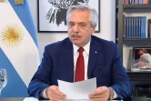 Le président argentin Alberto Fernandez lors d'une adresse à la nation après que sa vice-présidente Cristina Kirchner a été visée par une arme à feu à Buenos Aires, le 1er septembre 2022