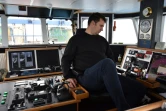 Pierre Leprêtre, aux commandes de son chalutier "Le Marmouset III", dans les eaux anglaises de la Manche, le 28 septembre 2020