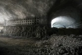 Vue des galeries du chantier d'un cimetière souterrain à Jérusalem, le 21 novembre 2017
