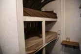 Des lits superposés dans un bunker à Fortitude Ranch, le 13 mars 2020 à Mathias, en Virginie occidentale