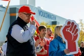 Des employés de l'usine VW de Zwickau, en Allemagne, lors d'une réunion d'information du comité d'entreprise