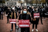 Manifestation pour appeller à la réouverture des commerces, le 16 novembre 2020 à Lyon