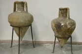 Des amphores du 4e siècle avant JC au musée archéologique de Tirana, le 24 septembre 2018