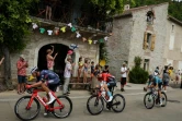 Le Belge Jasper Stuyven, le Britannique Fred Wright et le Français Alexis Gougeard, échappés dans les derniers kilomètres de la 19e étape du Tour de France, disputée entre Castelnau-Magnoac et Cahors, le 22 juillet 2022