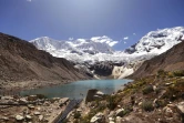Une vue du lac glaciaire Palcacocha, à 4.650 mètres d'altitude dans le Parc nationale de Huascaran, dans le nord-est du Pérou, le 23 mai 2022
