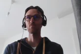 Au bout de quatre semaines, le mari de la petite-fille Clara, Nicolas Delobel, informaticien, commence à voir les limites du télétravail avec "des journées interminables". Le 7 mai 2020, chez lui à Thouaré-sur-Loire (ouest de la France) lors d'une visio interview